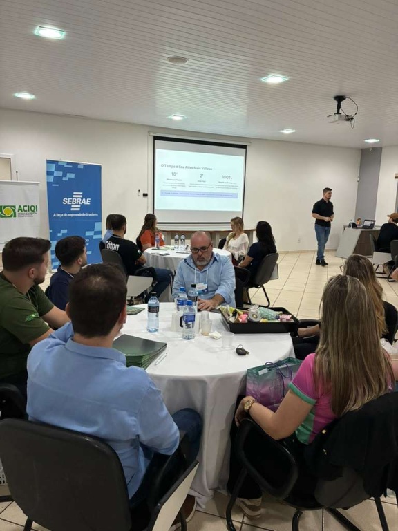 Rodada de Negócios promove conexões e oportunidades entre empresas locais.